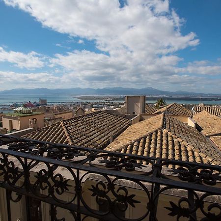 Residenze Al Castello Apartments Cagliari Luaran gambar