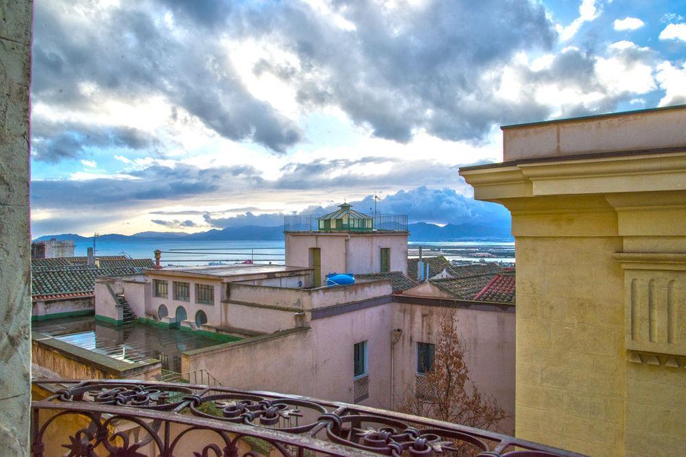 Residenze Al Castello Apartments Cagliari Luaran gambar